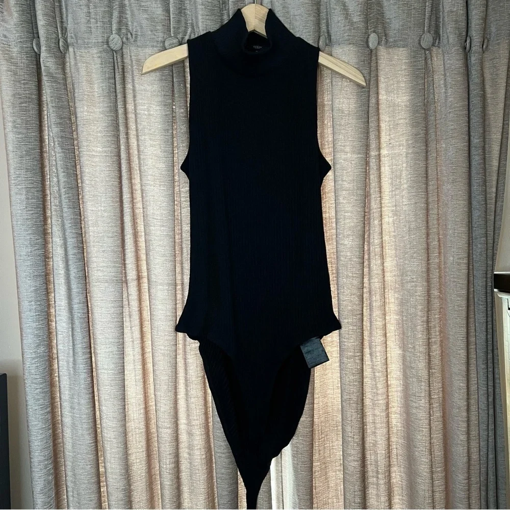 GUESS Black Verena Sleeveless Mock Neck Ribbed Backless Bodysuit Size Large